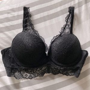 NWOT Tiger Mist black lace bra (womens medium)